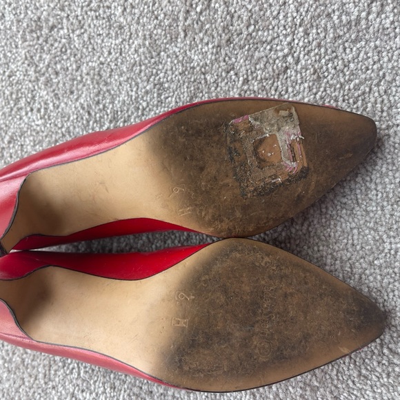 Red heels good condition minimal use. - Picture 4 of 6